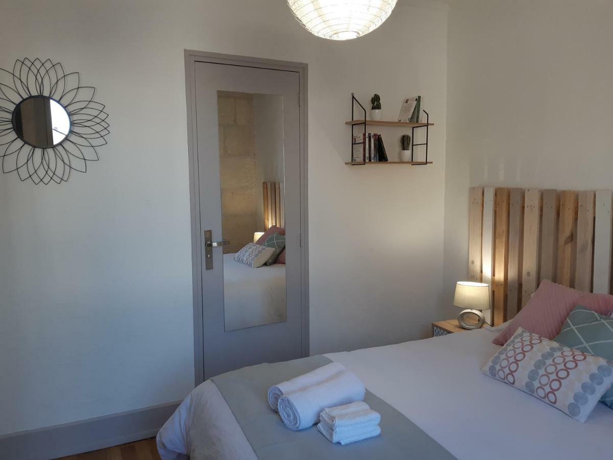 Joli T2 proche gare, hyper-centre et marais, 1 à 2 personnes, WIFI Apartamento Bourges Exterior foto